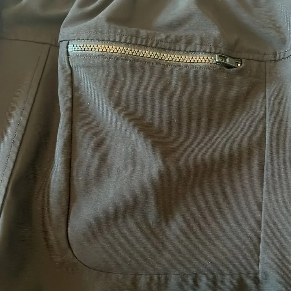 Lululemon ABC Black Athletic Gym Joggers. Size Small. - Picture 5 of 6